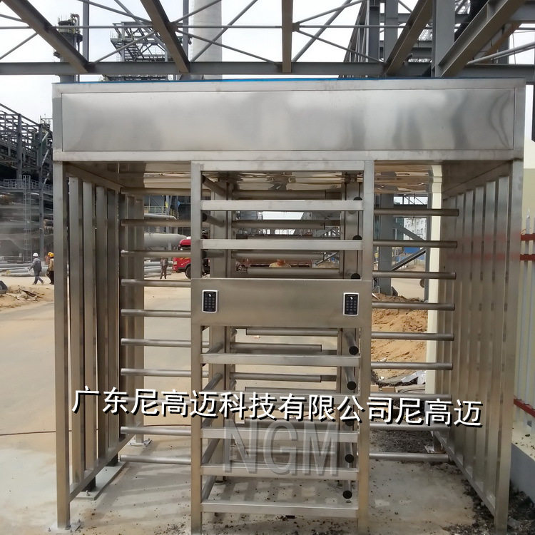 陕西工厂进出刷卡考勤旋转全高闸门不锈钢双通道立式辊闸封闭式栅