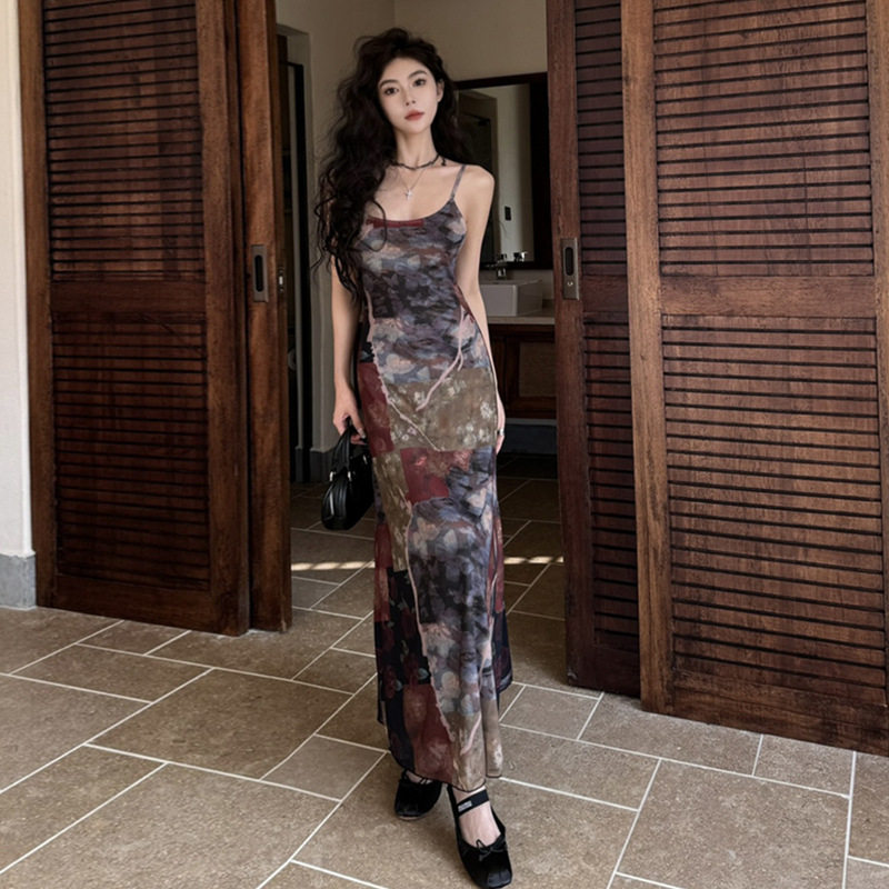 祺成烈焰千金碎花收腰连衣裙女御姐性感修身连衣裙夏季女中长款