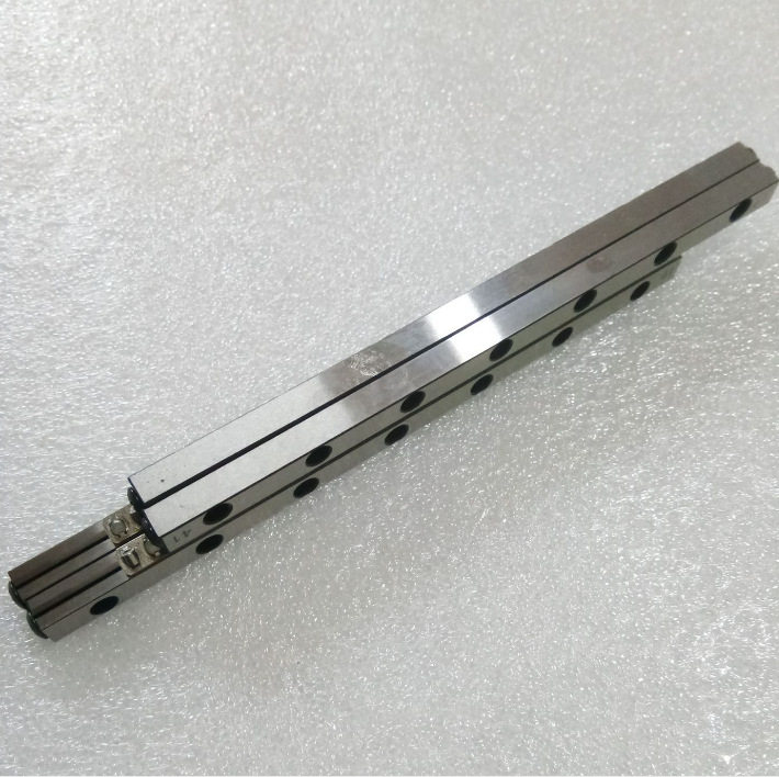 滚柱V型导轨 V3-75p-10z 交叉滚子导轨传送设备导轨