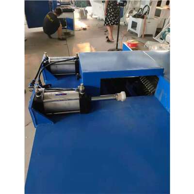 Wooden tray slotting machine台式木料开孔机 木托盘自动挖槽机