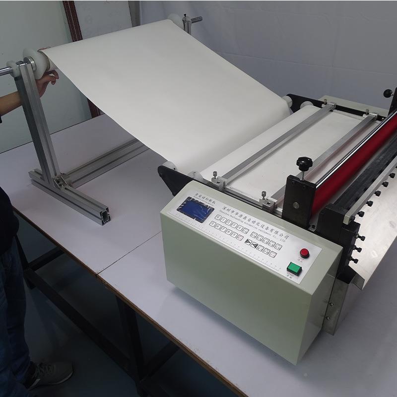 塑切料眼膜图案追色定位切断机年画布布子CLU机商标电标签纸裁切