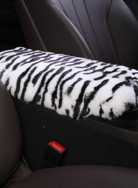 獭兔毛垫汽车扶手子箱冬50039季新扶款网红手套通用整张皮