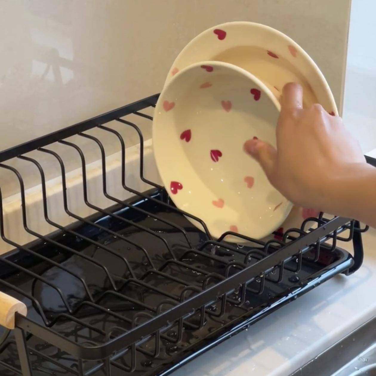 日式厨沥碗碟架多功能铁39728艺收纳架高值餐具水收颜纳筐滤房水