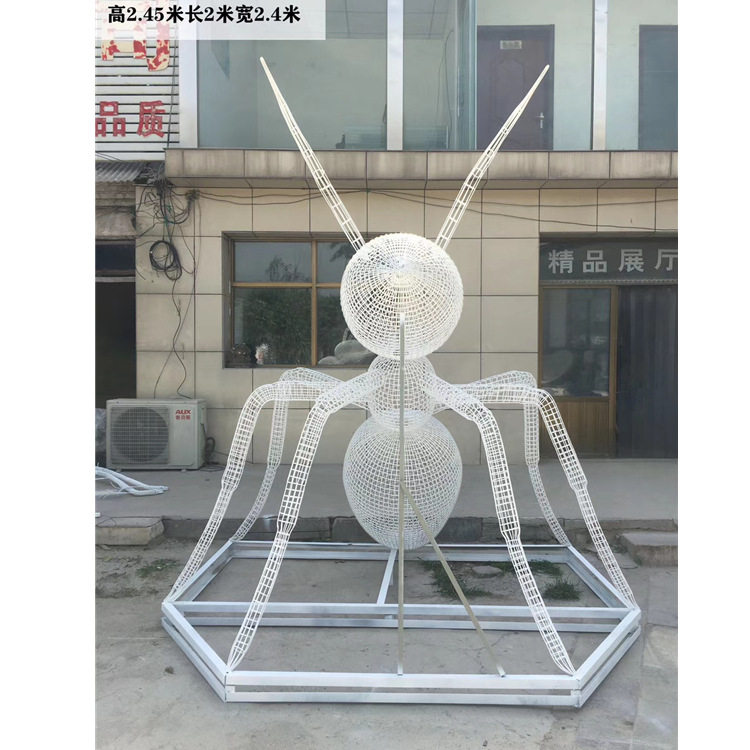 不锈钢铁艺镂空蚂蚁景观雕塑