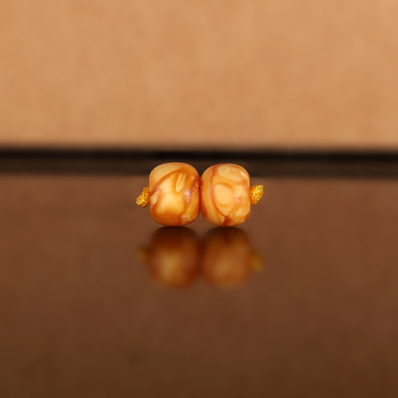 天然俄料老蜡老型散珠DZ45 8.3x6.4mm 云端古董老蜜蜡配珠隔珠