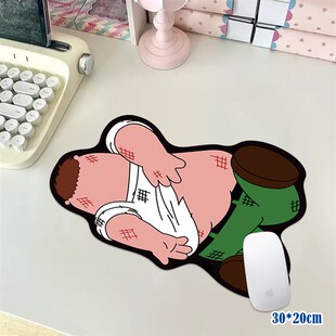 恶搞之家彼得背手摔异形鼠标垫恶搞趣味定制卡通防滑办公桌垫
