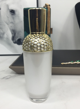 极速衣帽间梳妆台装饰品摆件样板房间衣柜梳妆台托盘组合化妆品首