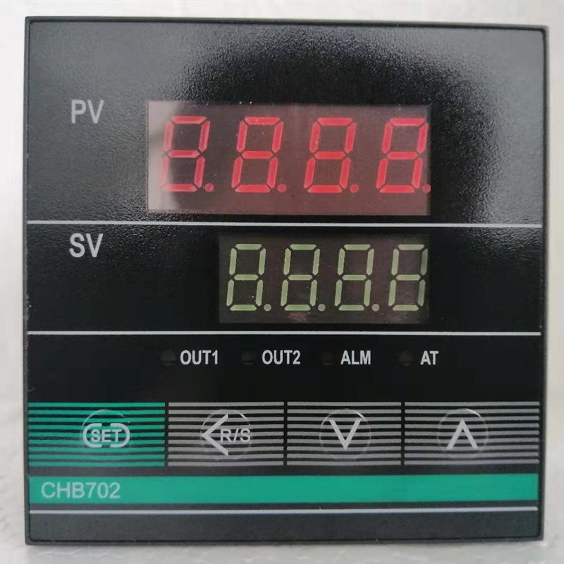 E 72*72(开孔68*68)继电器输出 CHB702-011-0121013 工业温控仪