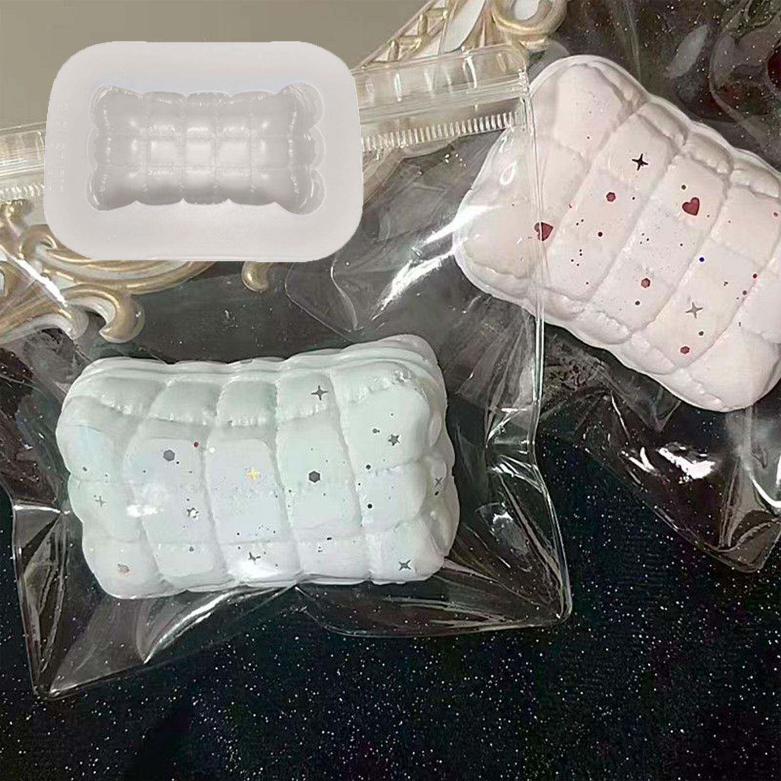 冬季羽绒被枕头捏捏模具趣味抱枕捏捏乐食品级耐高温硅胶模具