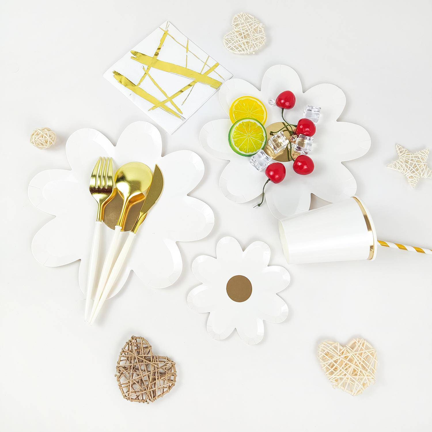 一次性花朵餐盘小雏菊野餐餐具儿童生日派对布置装饰派对套装