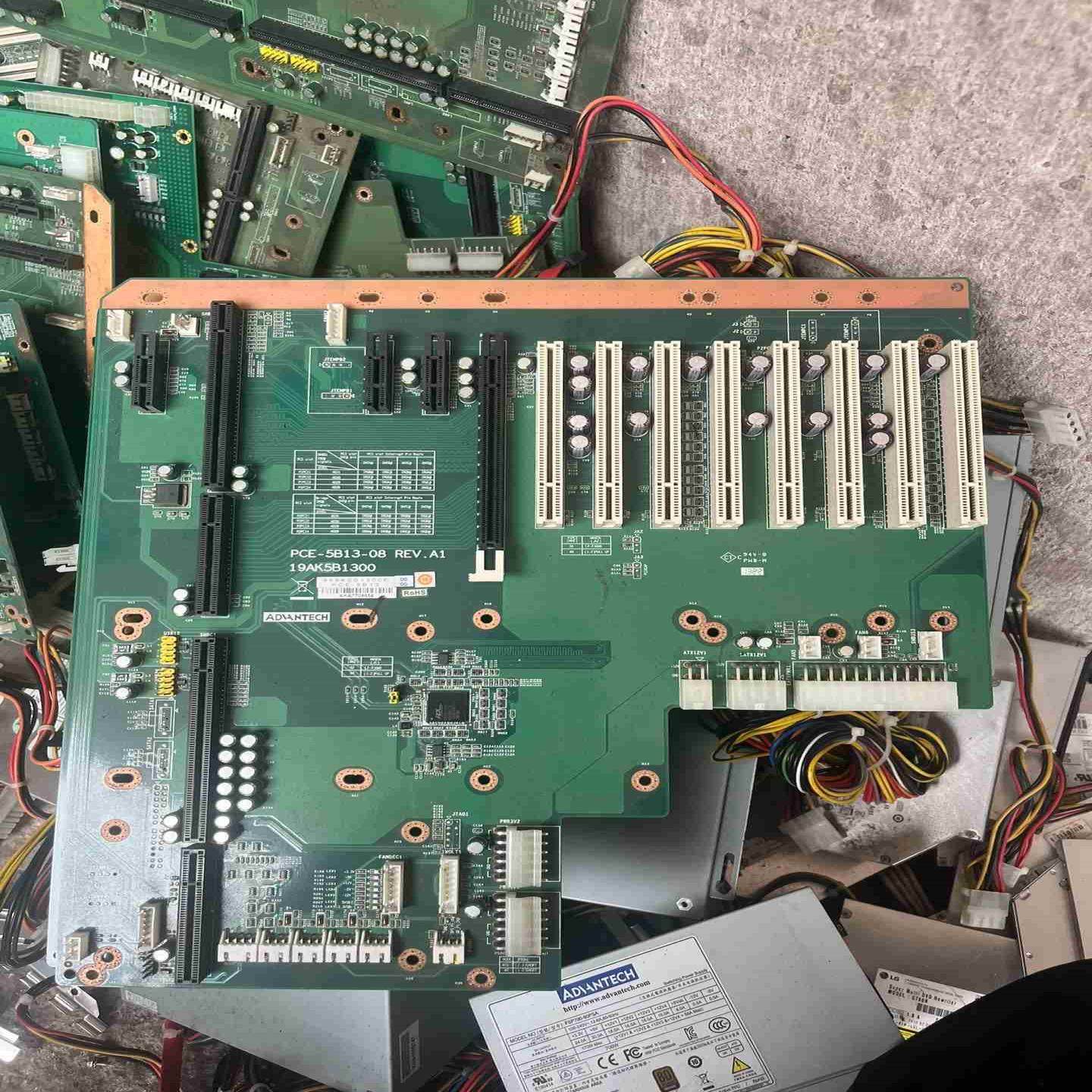 研华底板PCE-5B13-08 REVA1 19AK5B1议价