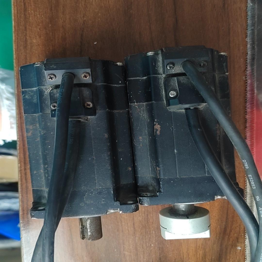 议~AB罗克韦尔驱动器2004-RZ04BA1AN3  原装拆机