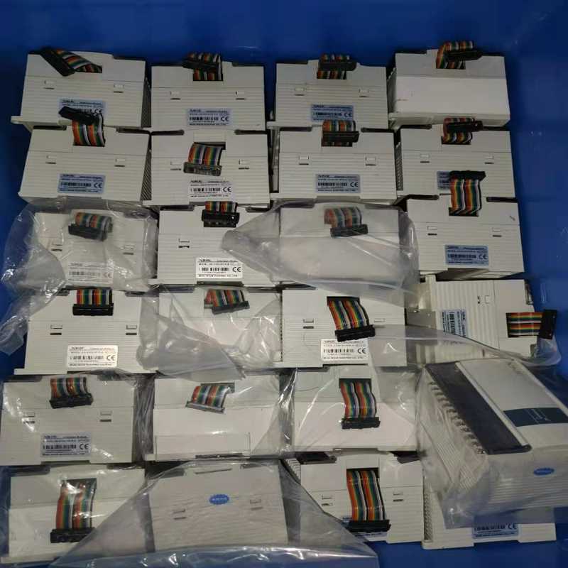 信捷PLC模块XD－16x16YR－E最后两箱100个。~议价