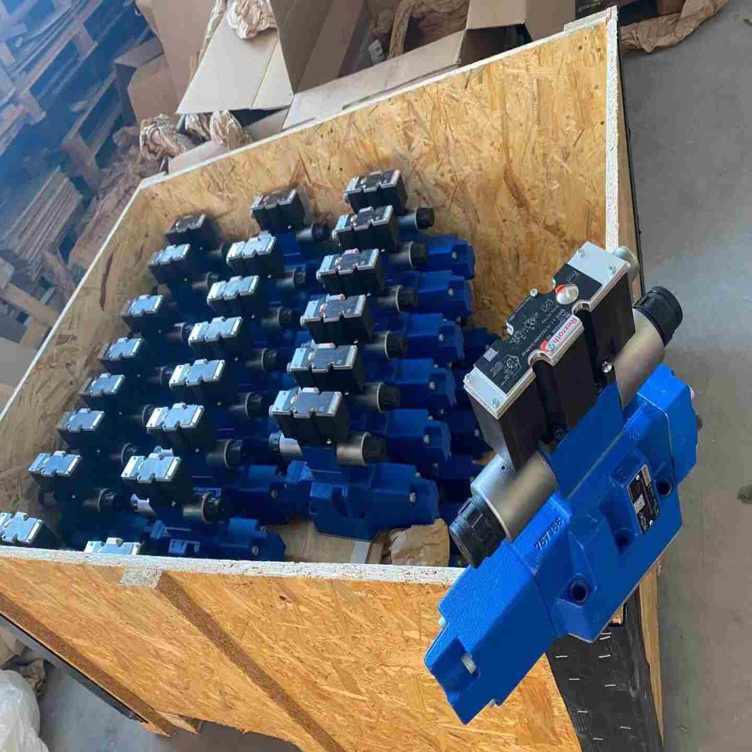 HSZ16B557-3X05-5-200M01  R900议价