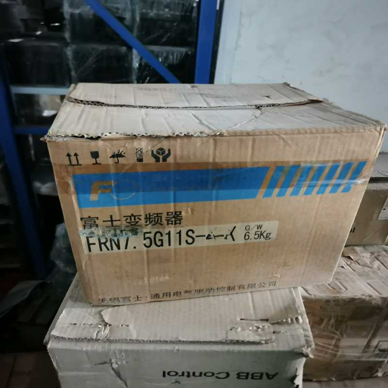 富士变频器 FRN7.5G11S-4TH FRN7.5G11（耶耶电子）