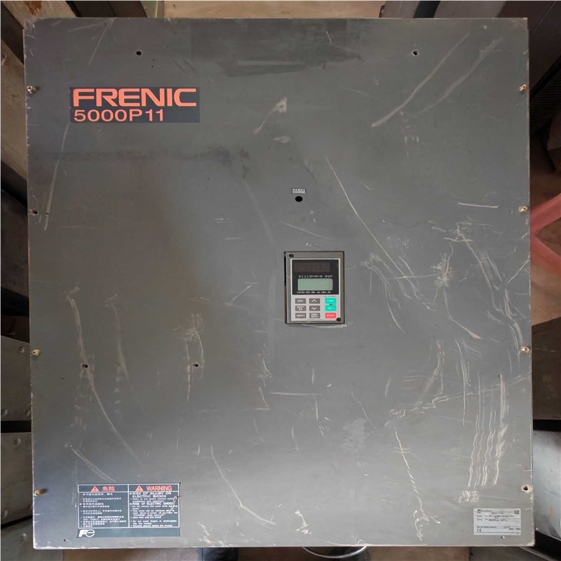 富士5000P11变频器FRN280P11S-4CX功率28（憨憨电子）