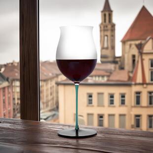 新款直销轻奢薄荷绿领结红酒杯勃艮第高脚杯彩杆家用商用郁金香高