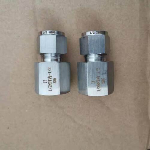 2205双相钢双卡套90度直角外螺纹接头GLY501JT-1/4