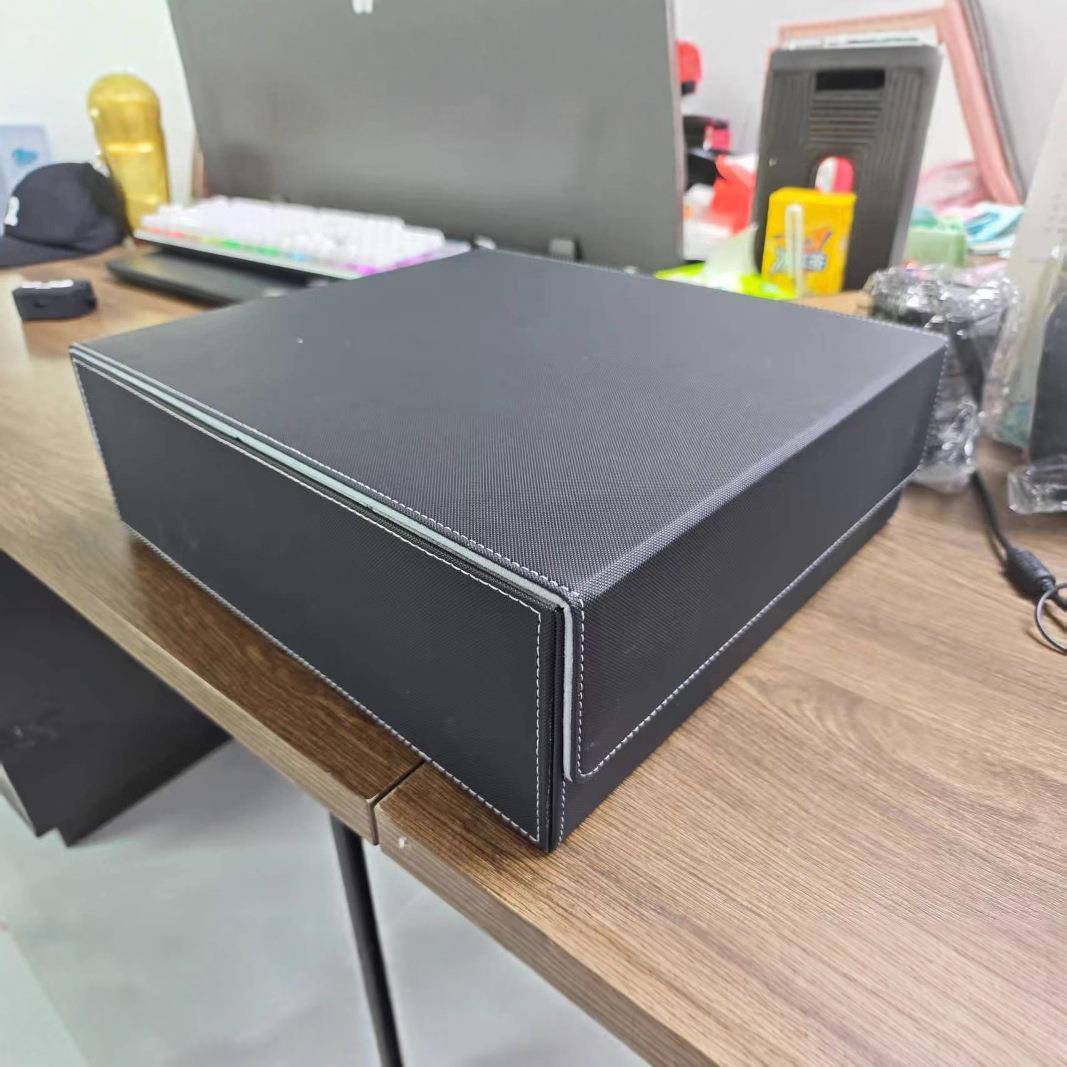 源头工厂热卖四排PU皮卡盒MTGTCG大容量3000+游戏王卡牌收纳盒
