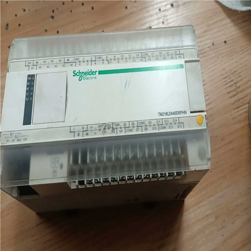 议~PLC TM218LDA40DRPHN未拆封，有几