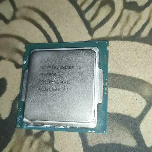 议~i5-6500CPU，功能正常的，成色如图，中间明显压痕
