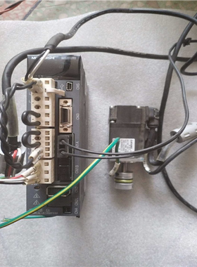 三菱电机HF-KP13 100W  和MR一J3一10A（基数电子）