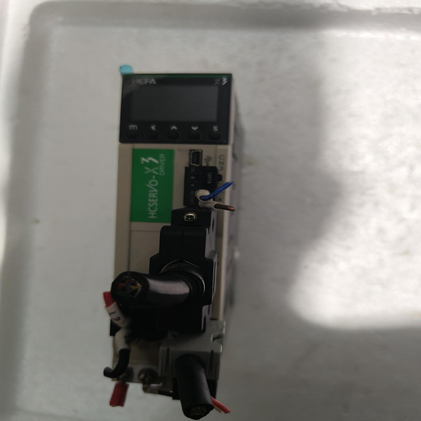 议价~禾川200W伺服电机，SV-X3DA020A-D，电机SV-