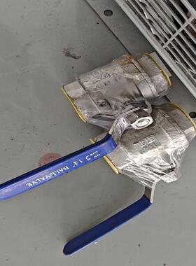 【汇生】两个手动阀特气阀5/4接口。两个未使用就是成色有点埋汰