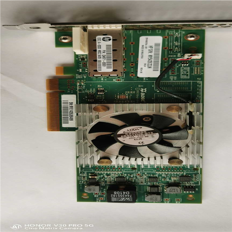 QLOGIC HP2660,16g单口通道卡。八成新(憨憨电子)