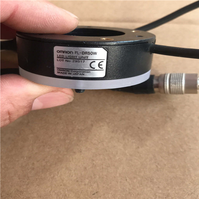（议价）RON欧姆龙FL-DR50W视觉光源带FL-TCC1照明