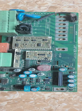 伦茨变频器CPU板 8215LP.3A.30 V020（憨憨电子）