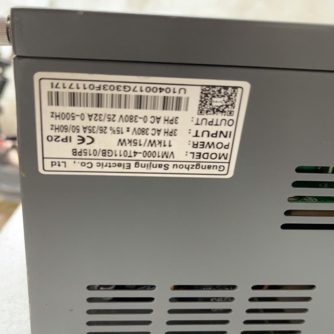 议~三晶变频器VM1000-4T011GB/015PB一台11k