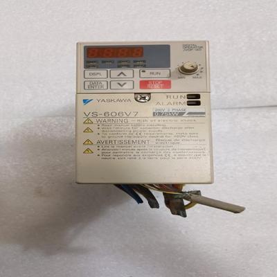 安川变频器CⅠMR-Ⅴ7AT20P7，实物图，功能包好，运费（耶耶电