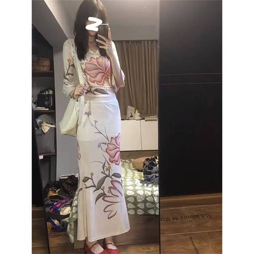 法式复古印花上衣纯欲风