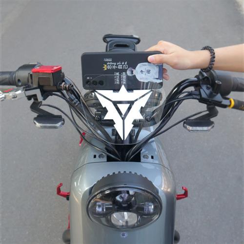 SR小牛UQI+/N1S前挡风板改装配件电动车U+B高清透明仪表盘遮雨板