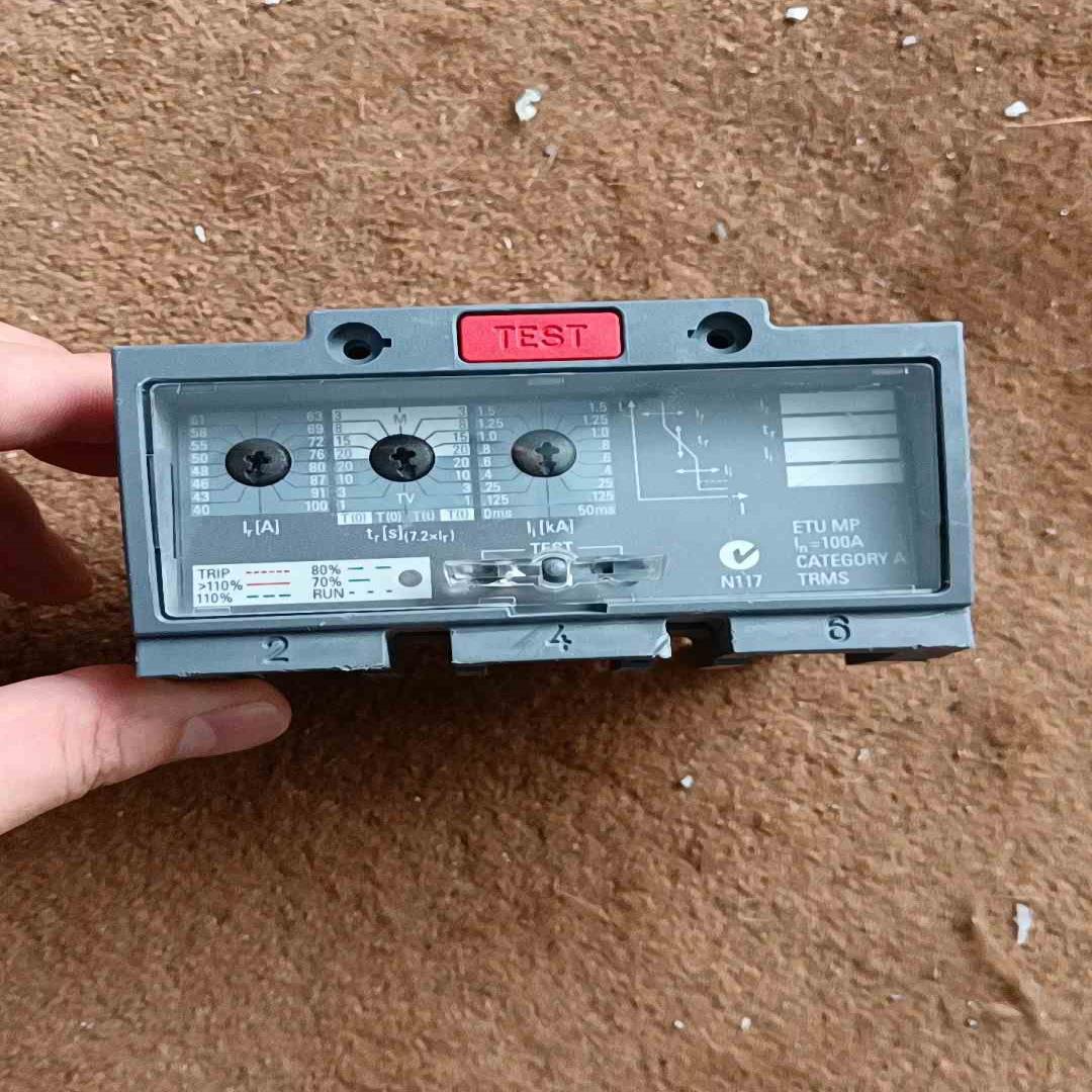 进口原装西门子断路器 脱扣器3VT9210-6AP00(崽载电子)