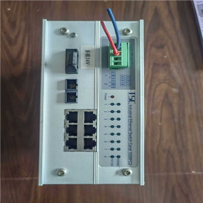 议~台湾卓越TSC CARAT 1008FC2交换机实物拍摄，