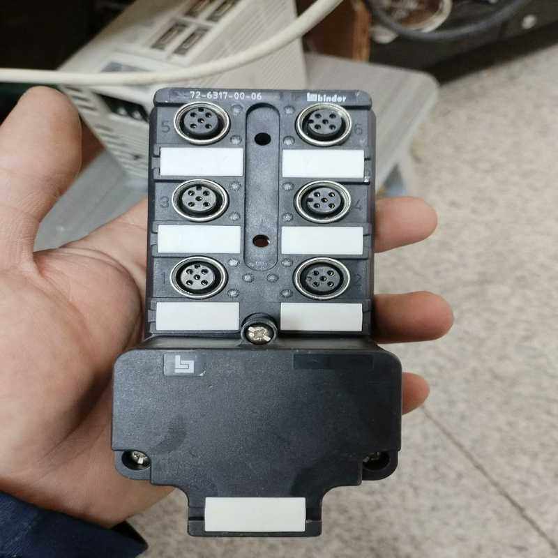 binder 传感器执行器分线盒 订货号 72 6317 0（崽载电子）