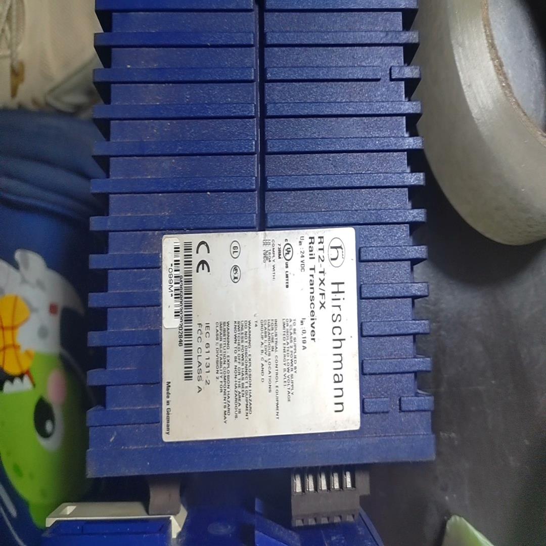 议~交换机 RT2-TX/FX