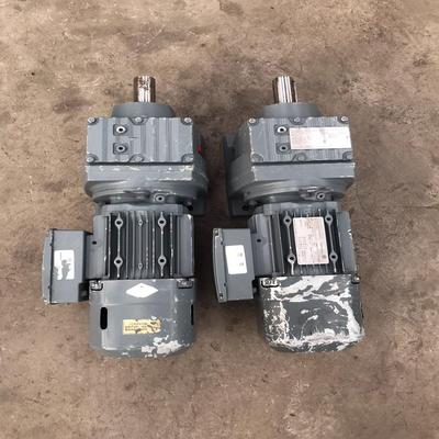 2台sew卧式齿轮制动减速机，R57 DRS80S4BE1，（耶耶电子）