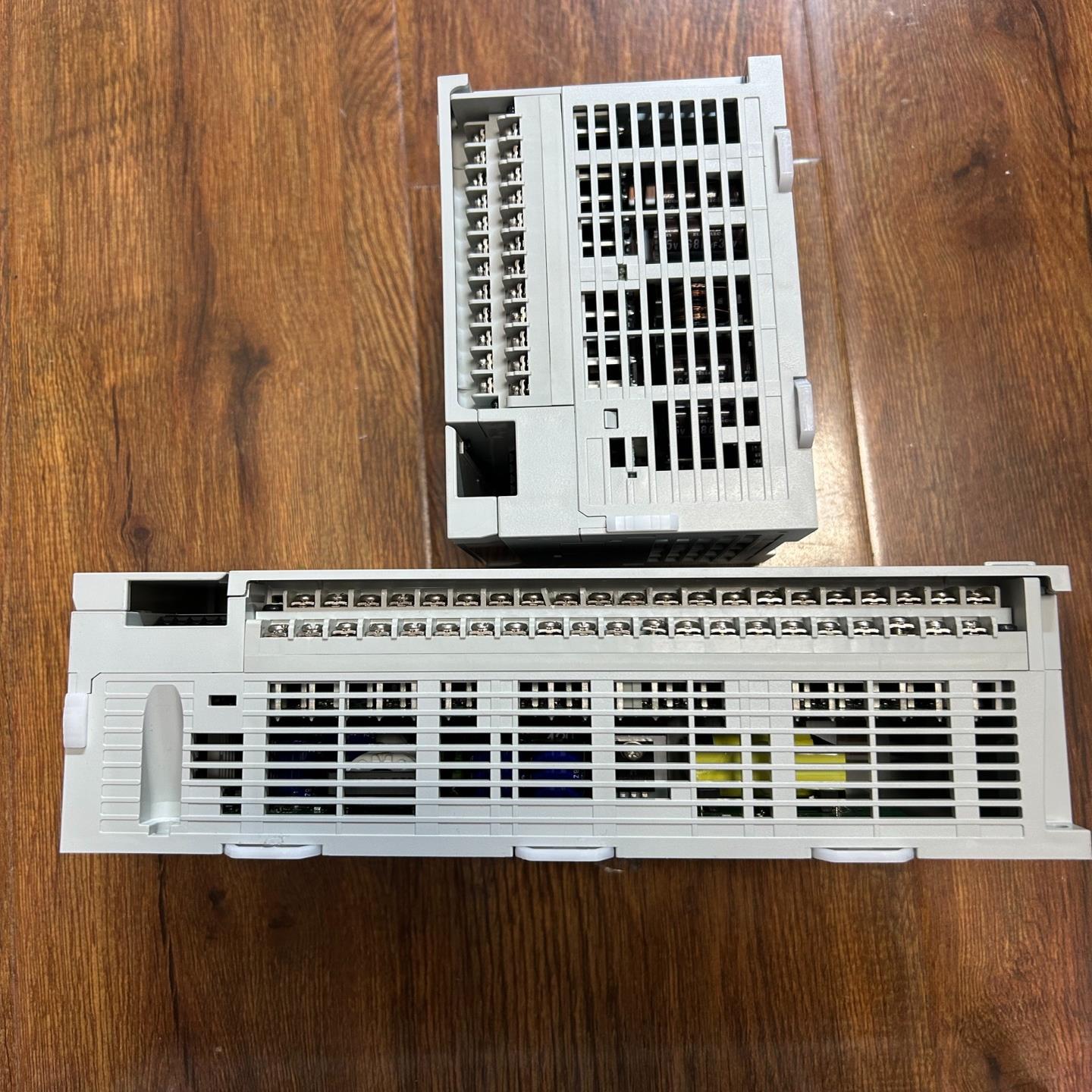 fx5u-80mt，fx5u-64mt，fx5u-32mt，~议价