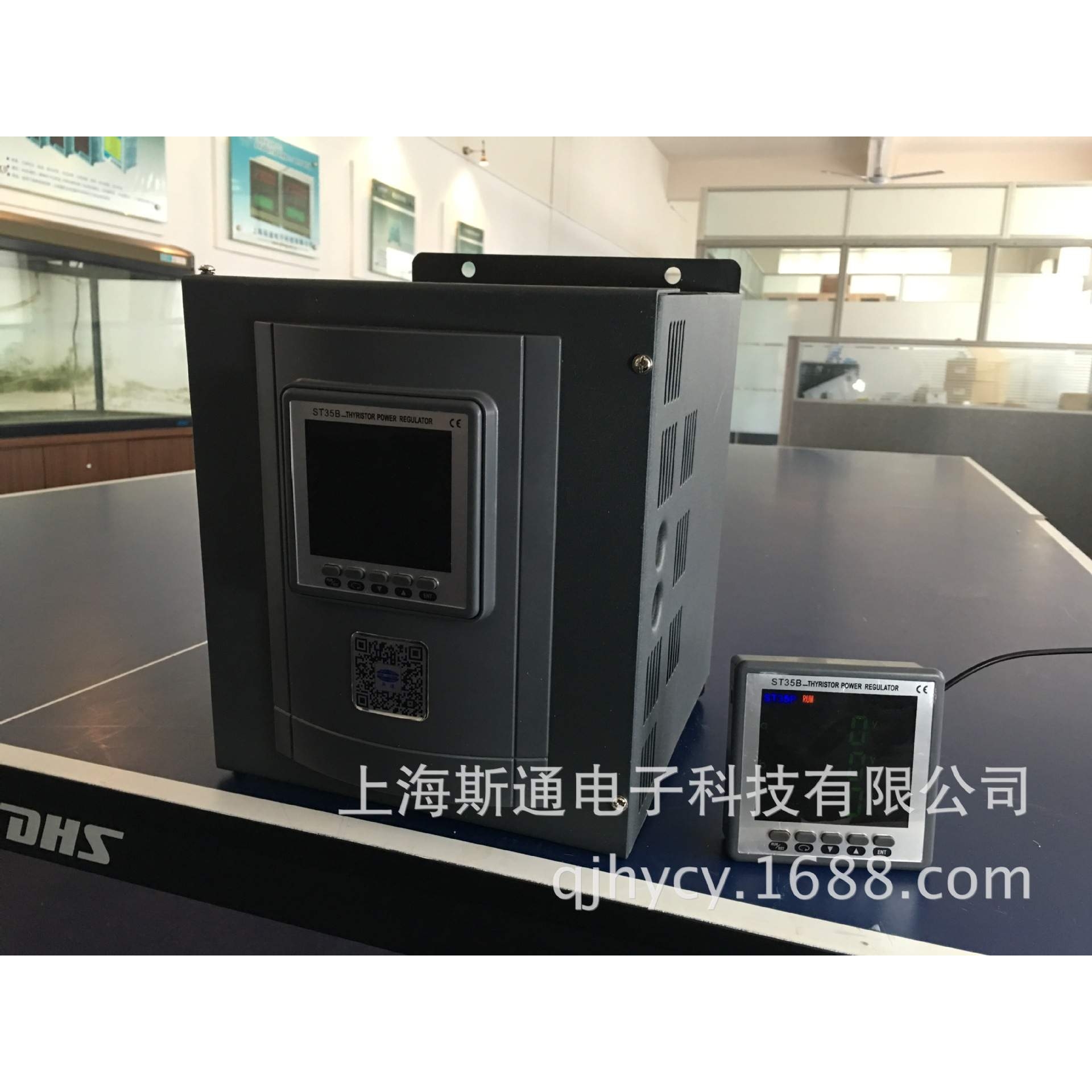 ST35B系列(250A)三相电力调整器 面板可外接显示电流电压和功率
