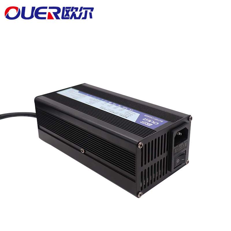 电动摩托三轮滑板观光车 12V 20A 铝壳充电器用于13.8V铅酸电池
