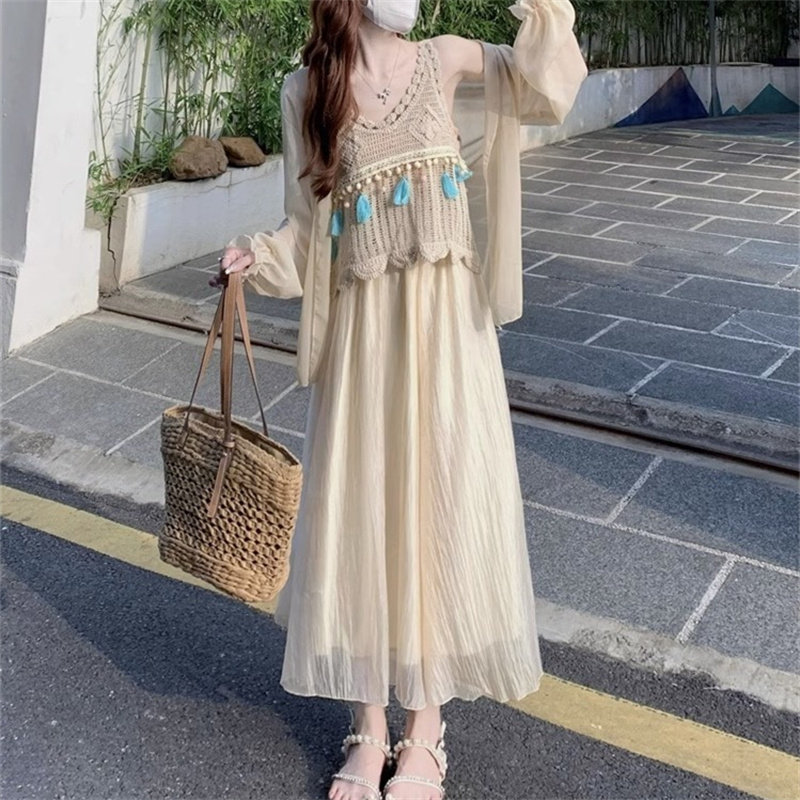 专柜吊带背心半身裙套装女2025夏季新款名族风镂空防晒长袖三件套