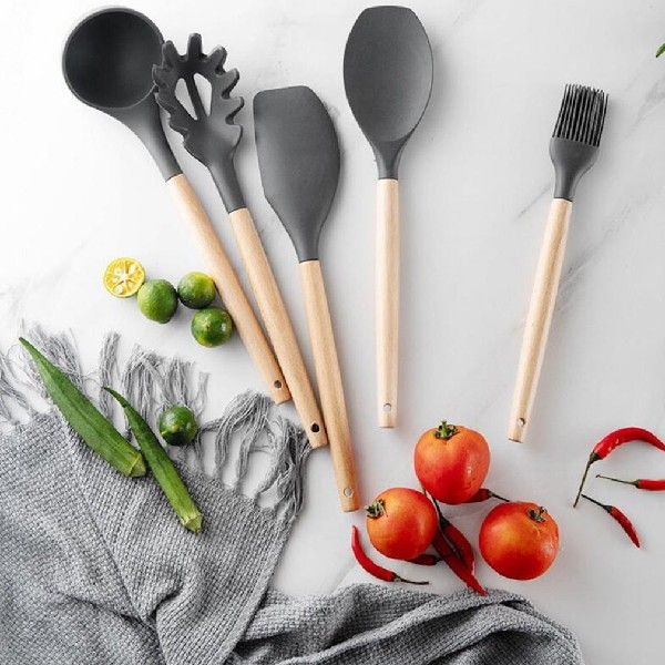 1 Set Wooden Handle NonStick Kitchenware Heat Resistant