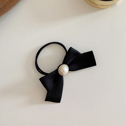 It will be a high-usage bow-tie pearl hair tie ~ rubber band