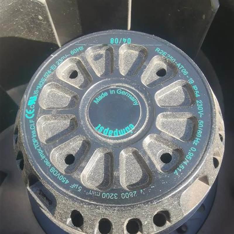 议价丹佛斯变频器FC-302P轴流式风机R2E250AT06-19 250-355KW拆机