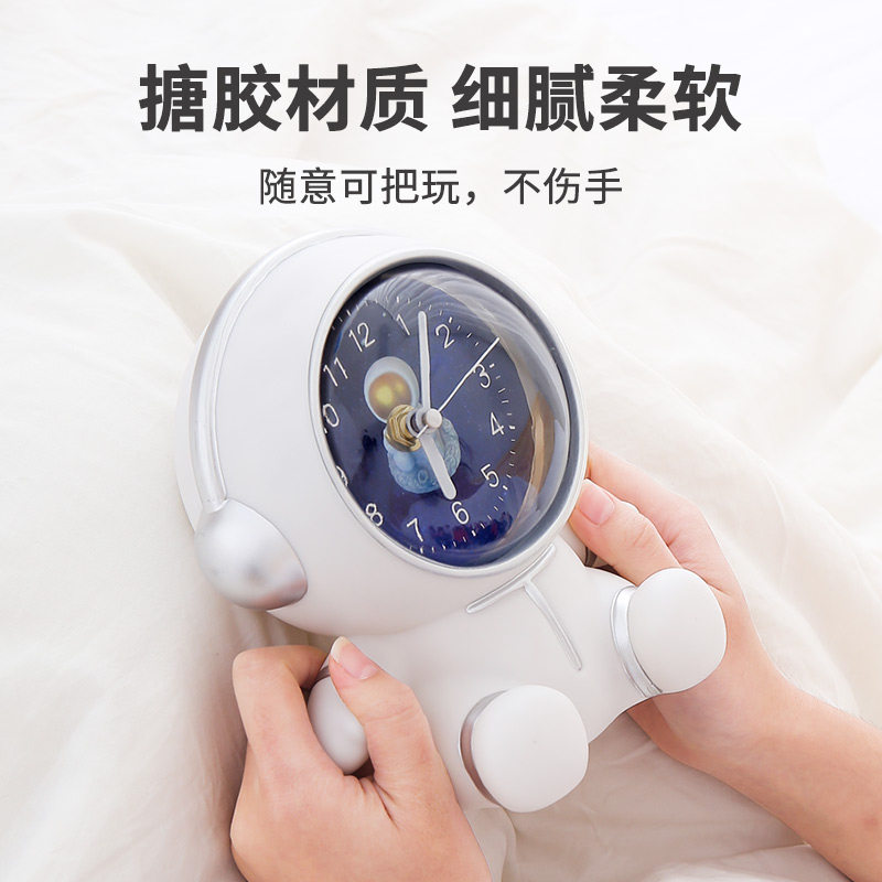 宇航员存钱罐闹钟创意摆件儿童男孩女孩生日礼物送孩子卧室装饰品