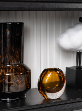 现代轻奢高级感书柜书架桌面装饰摆饰高档样板间客厅软装饰品组合