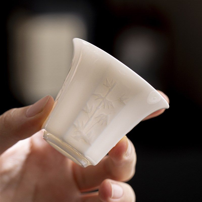 仿宋定窑粉色浮雕梅兰竹菊茶杯主人杯品茗杯闻香杯家用复古泡茶杯